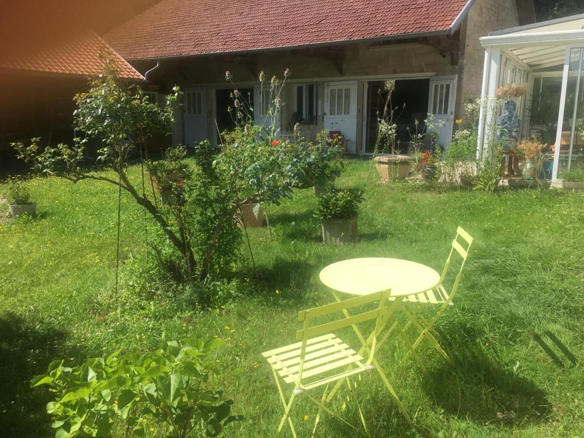 Le Refuge Private Entrance 2/4 Pers Dans Maison 17Eme Siecle.Parking. Calme Autreches Luaran gambar
